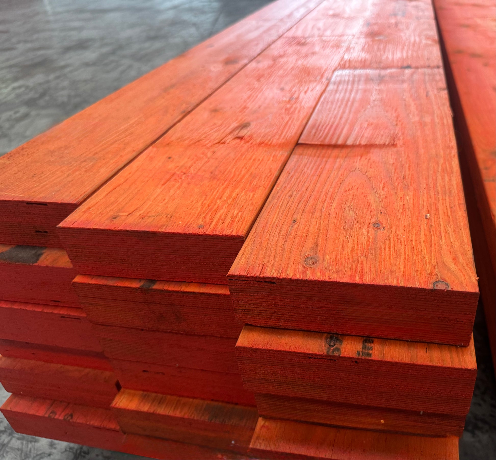 
Certified LVL timber beams for structural builds. Pick up or delivery across Sydney. 
Order direct from the Timba Yard Wetherill Park